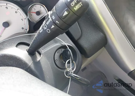 2007 Saturn Vue 4 Cyl z USA, uszkodzony, nr VIN 5GZCZ33D17S818756